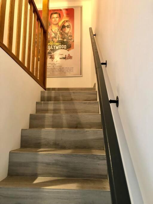 Maison chaleureuse au cœur du village Raddon-et-Chapendu Extérieur photo